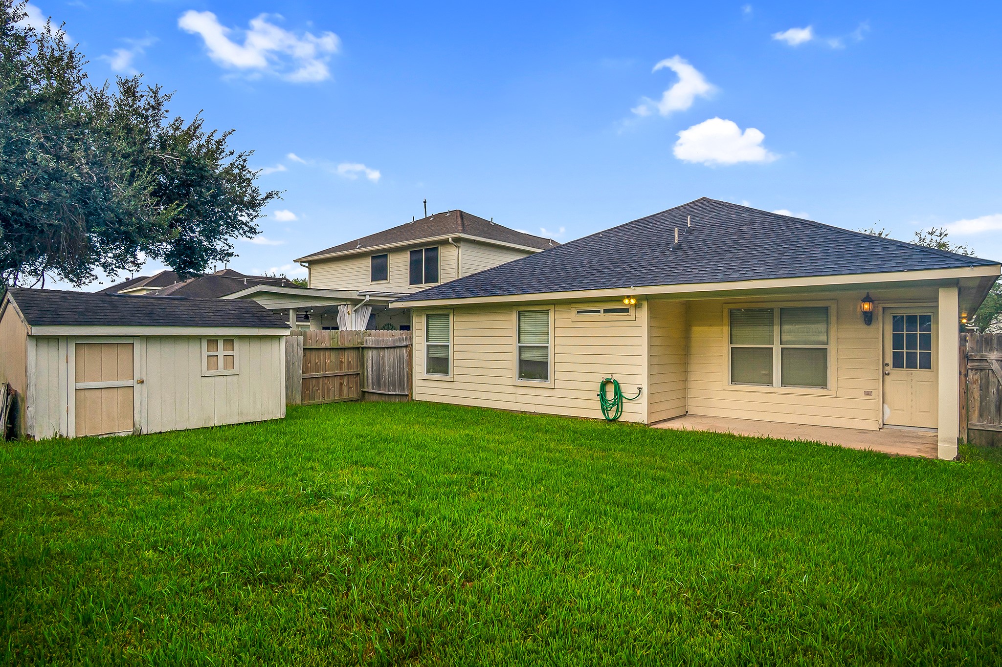 9022 Durham Manor Lane Houston, TX 77075 - Photo 23 of 25