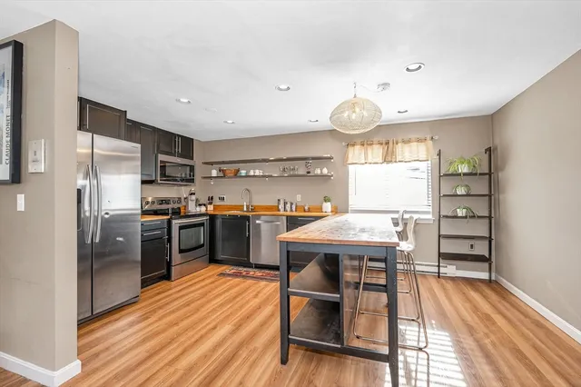 $329,900 | 44 Fairfield Park, Unit 44, Mansfield, MA 02048