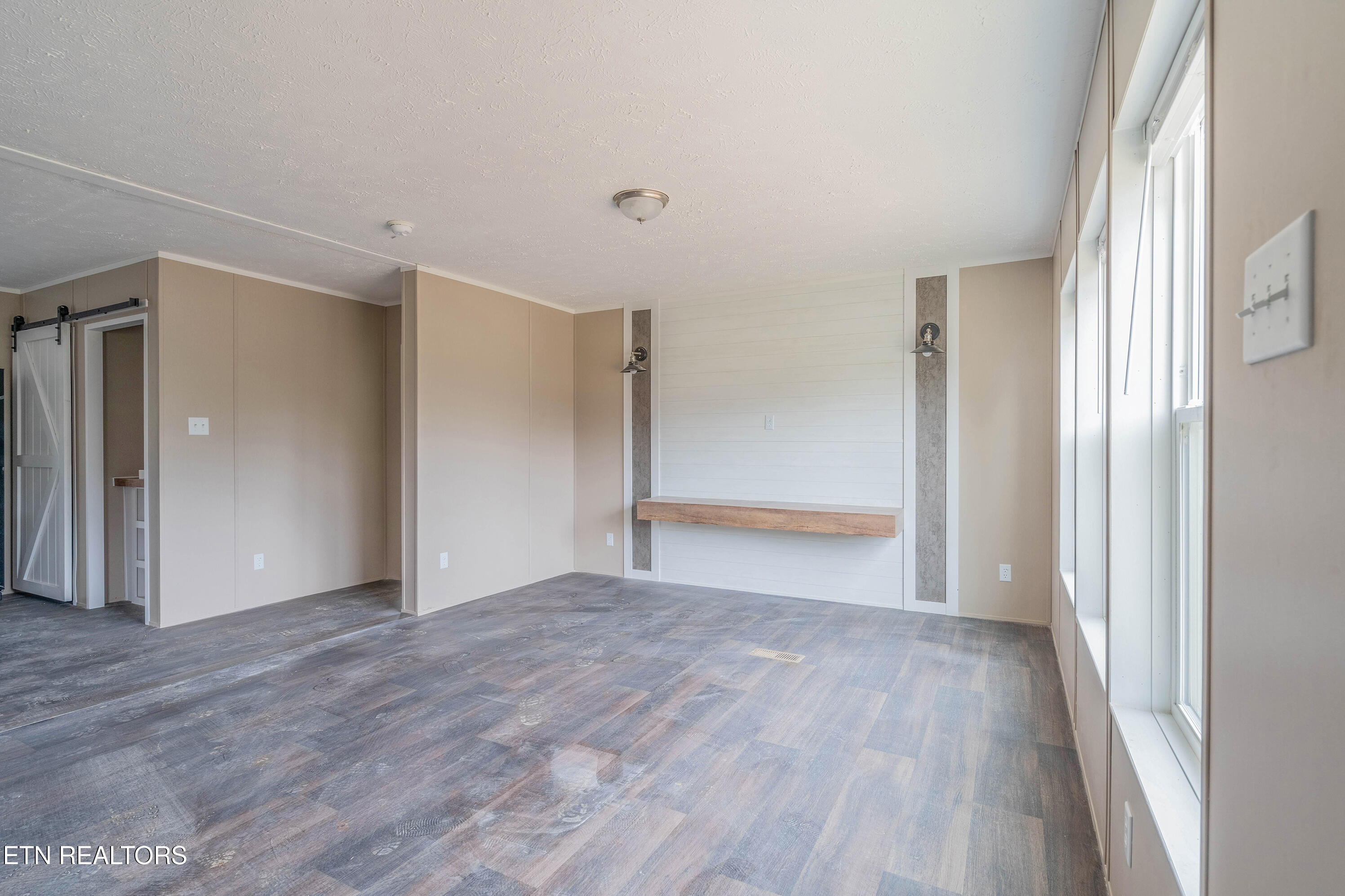 504 Clear Branch Road Loudon, TN 37774 - Photo 11 of 35 A7304259-HDR