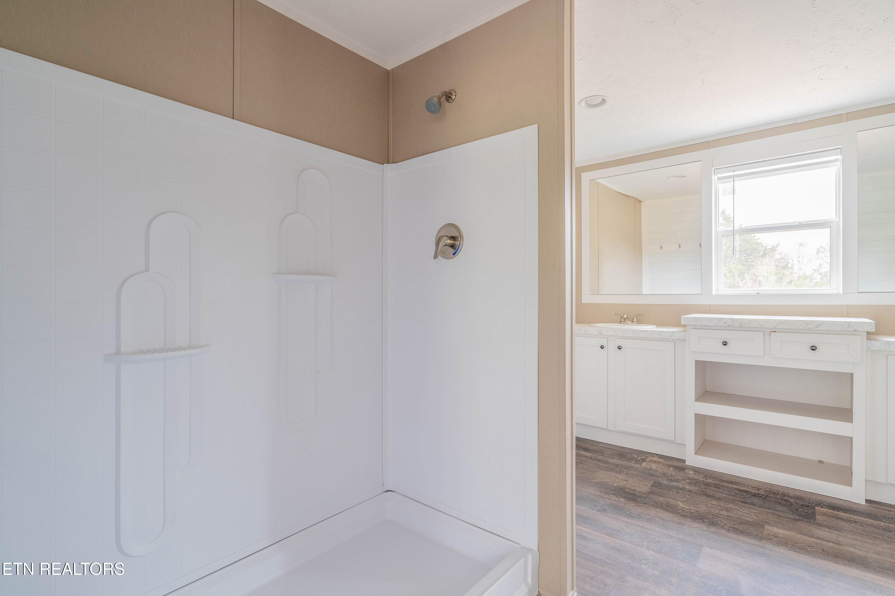 504 Clear Branch Road Loudon, TN 37774 - Photo 20 of 35 A7304286-HDR