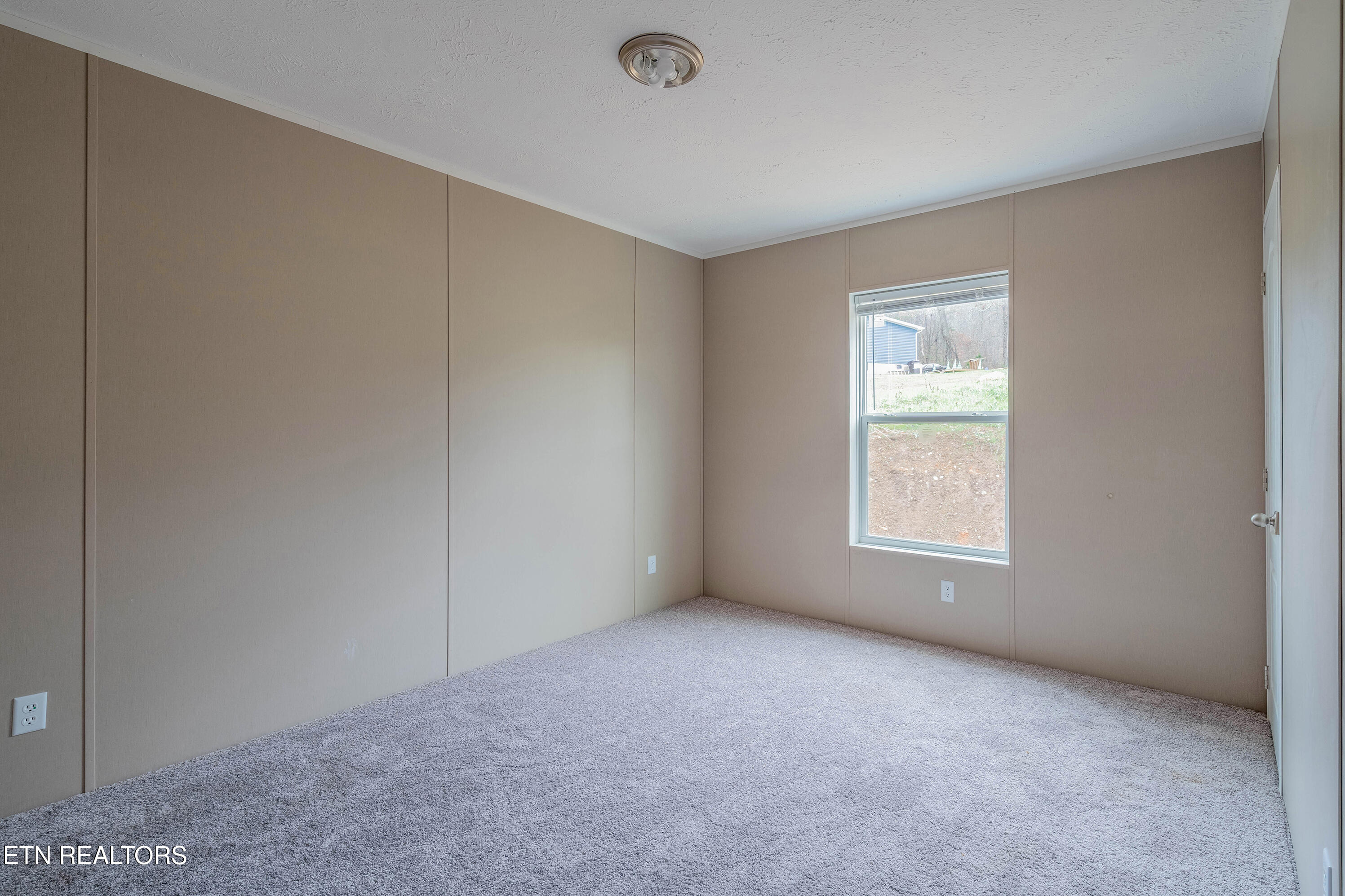 504 Clear Branch Road Loudon, TN 37774 - Photo 25 of 35 A7304295-HDR