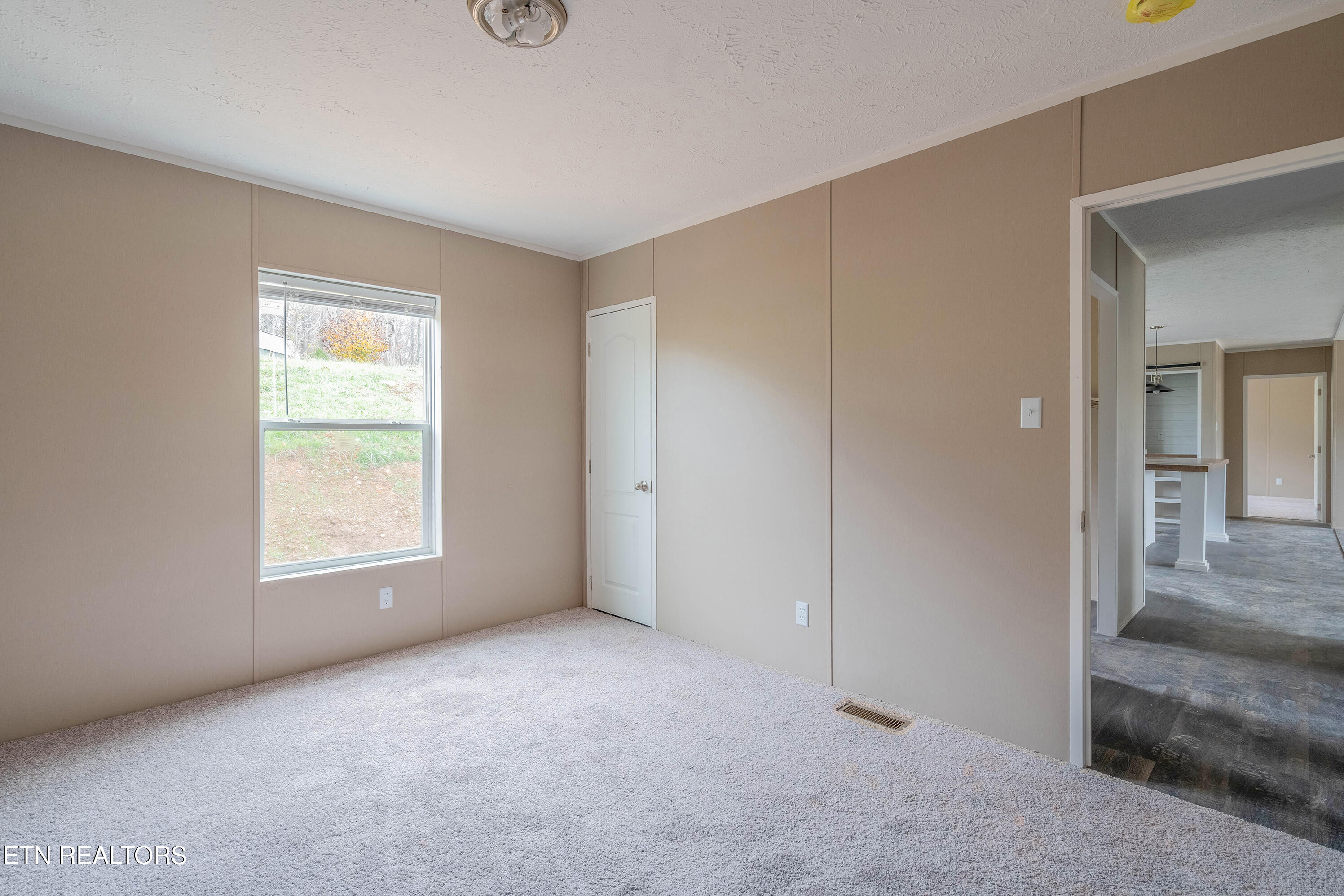504 Clear Branch Road Loudon, TN 37774 - Photo 26 of 35 A7304298-HDR