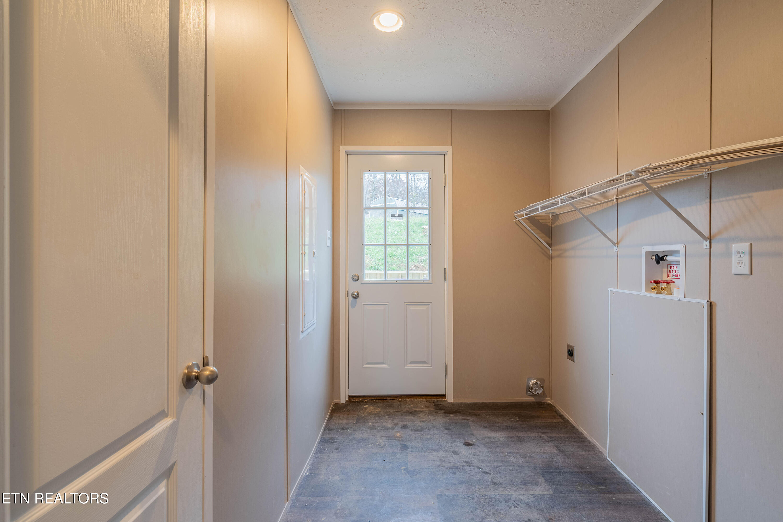 504 Clear Branch Road Loudon, TN 37774 - Photo 28 of 35 A7304340-HDR