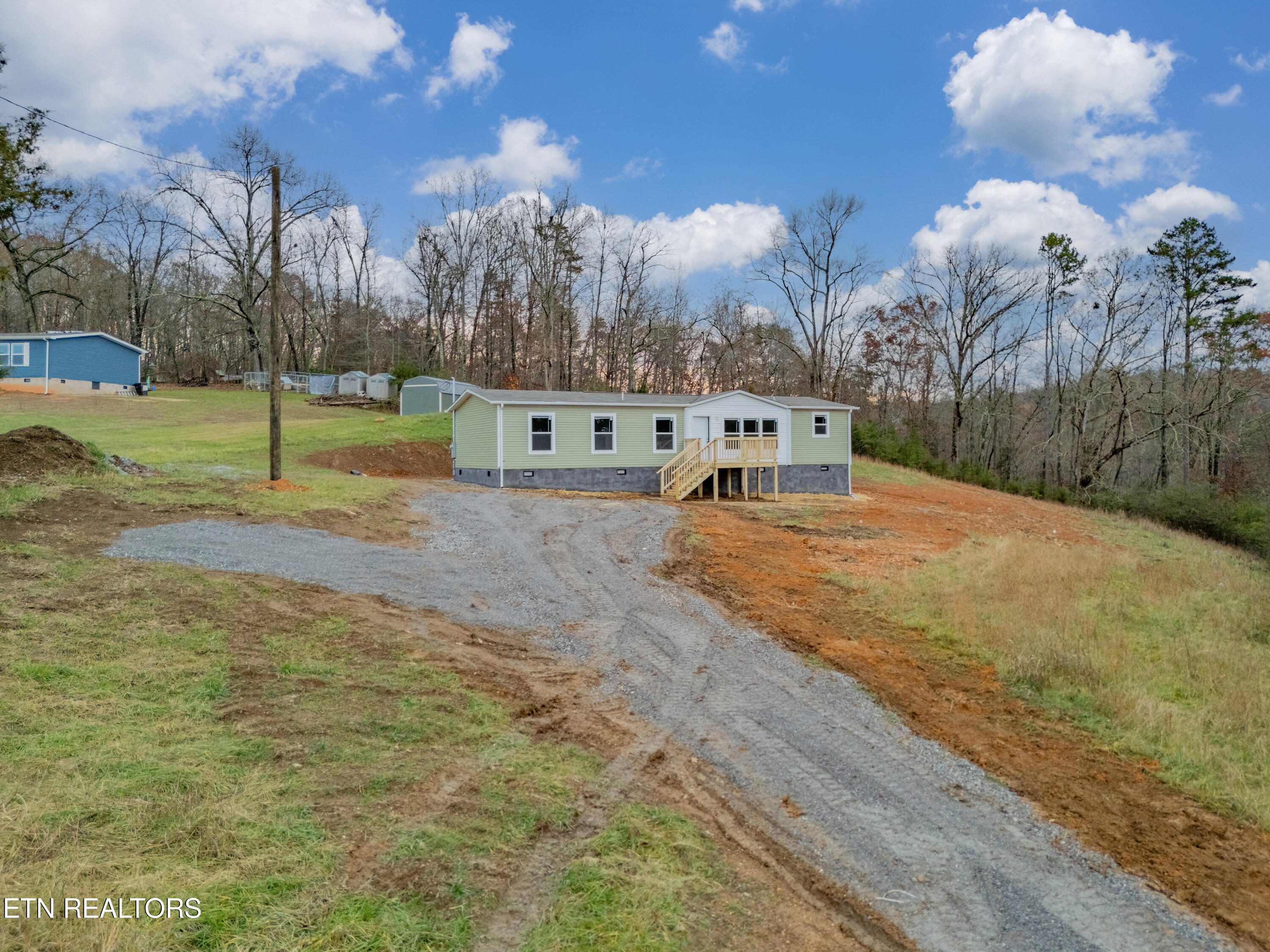 504 Clear Branch Road Loudon, TN 37774 - Photo 4 of 35 DJI_20241216174248_0026_D-HDR