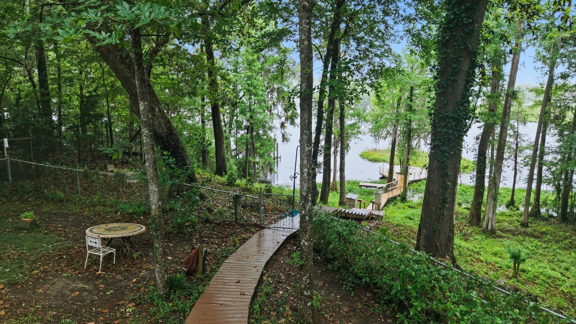 1136 Coe Landing Road Tallahassee, FL 32310 - Photo 47 of 70