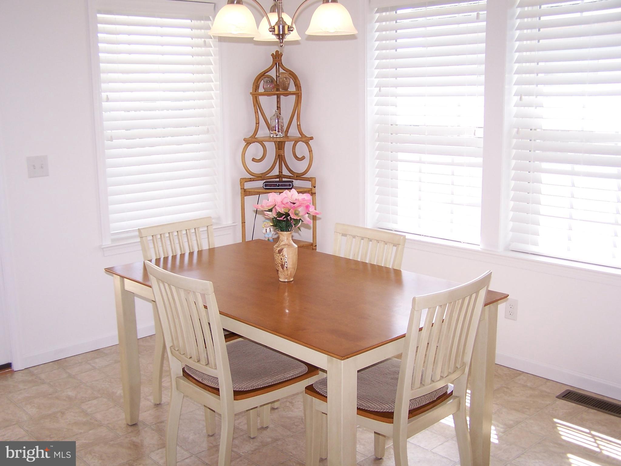 193 Clamshell Road Ocean City, MD 21842 - Photo 22 of 54 Dining Area