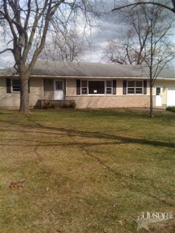 6830 Hazelett Road Fort Wayne, IN 46835 - Photo 1 of 10