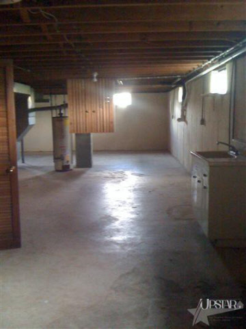 6830 Hazelett Road Fort Wayne, IN 46835 - Photo 7 of 10