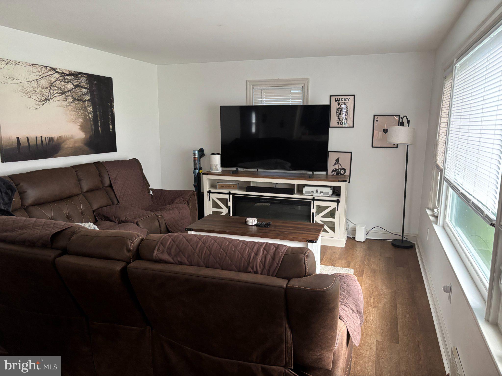 1882 Manor Ridge Drive Lancaster, PA 17603 - Photo 7 of 23 Gallery Image 7