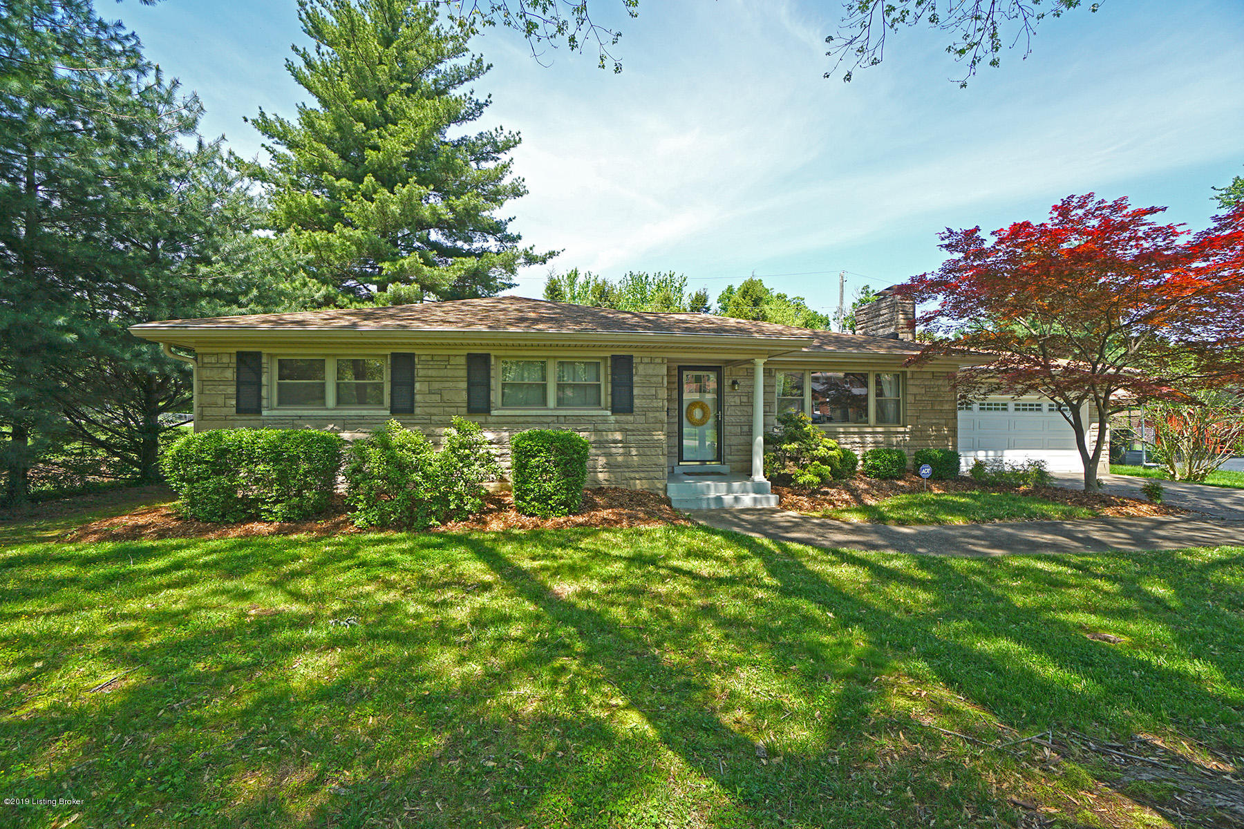 1601 Whippoorwill Road Louisville, KY 40213 - Photo 4 of 56 2
