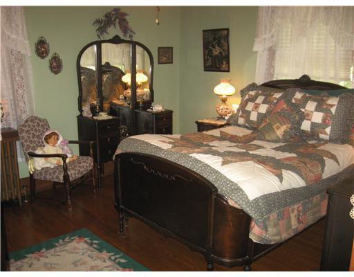 1141 Wayne Avenue McKees Rocks, PA 15136 - Photo 9 of 15 Master Bedroom.