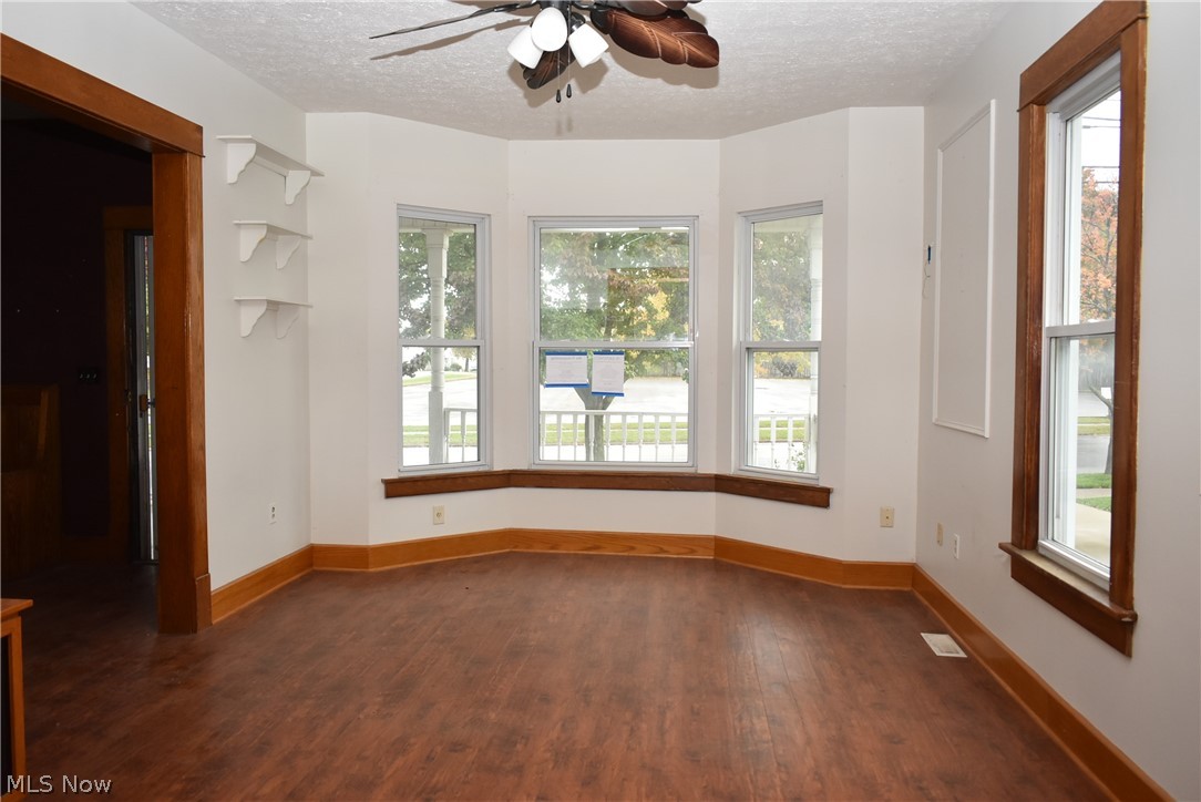 1107 Milan Road Sandusky, OH 44870 - Photo 3 of 19 Gallery Image 3