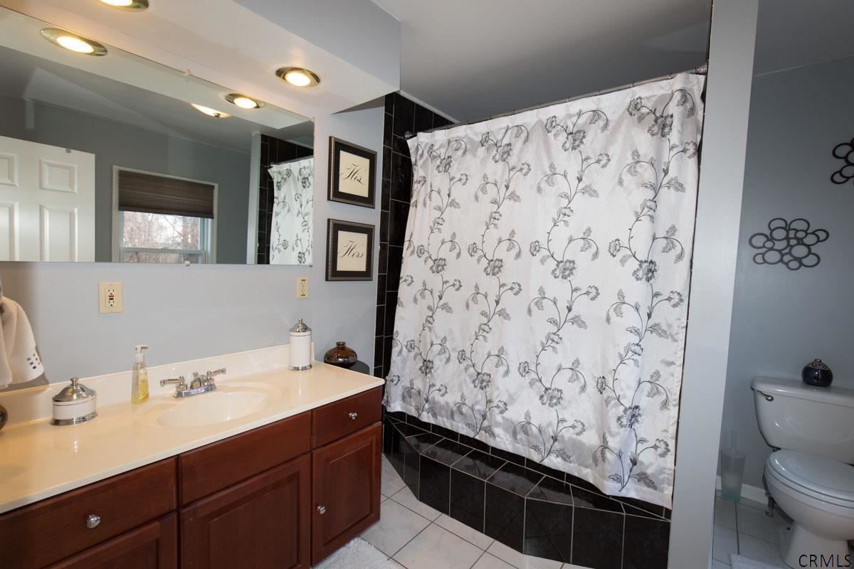 558 Albany Shaker Road Colonie, NY 12211 - Photo 17 of 25 Photo 17