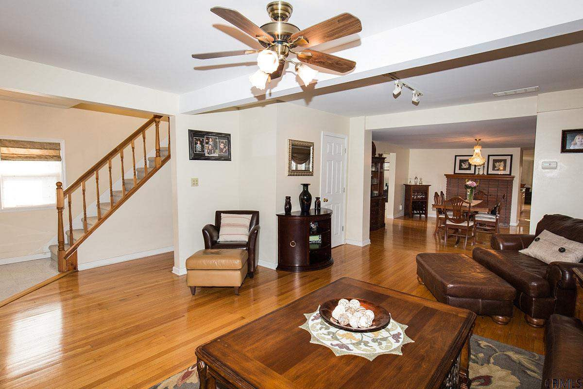 558 Albany Shaker Road Colonie, NY 12211 - Photo 4 of 25 Photo 4