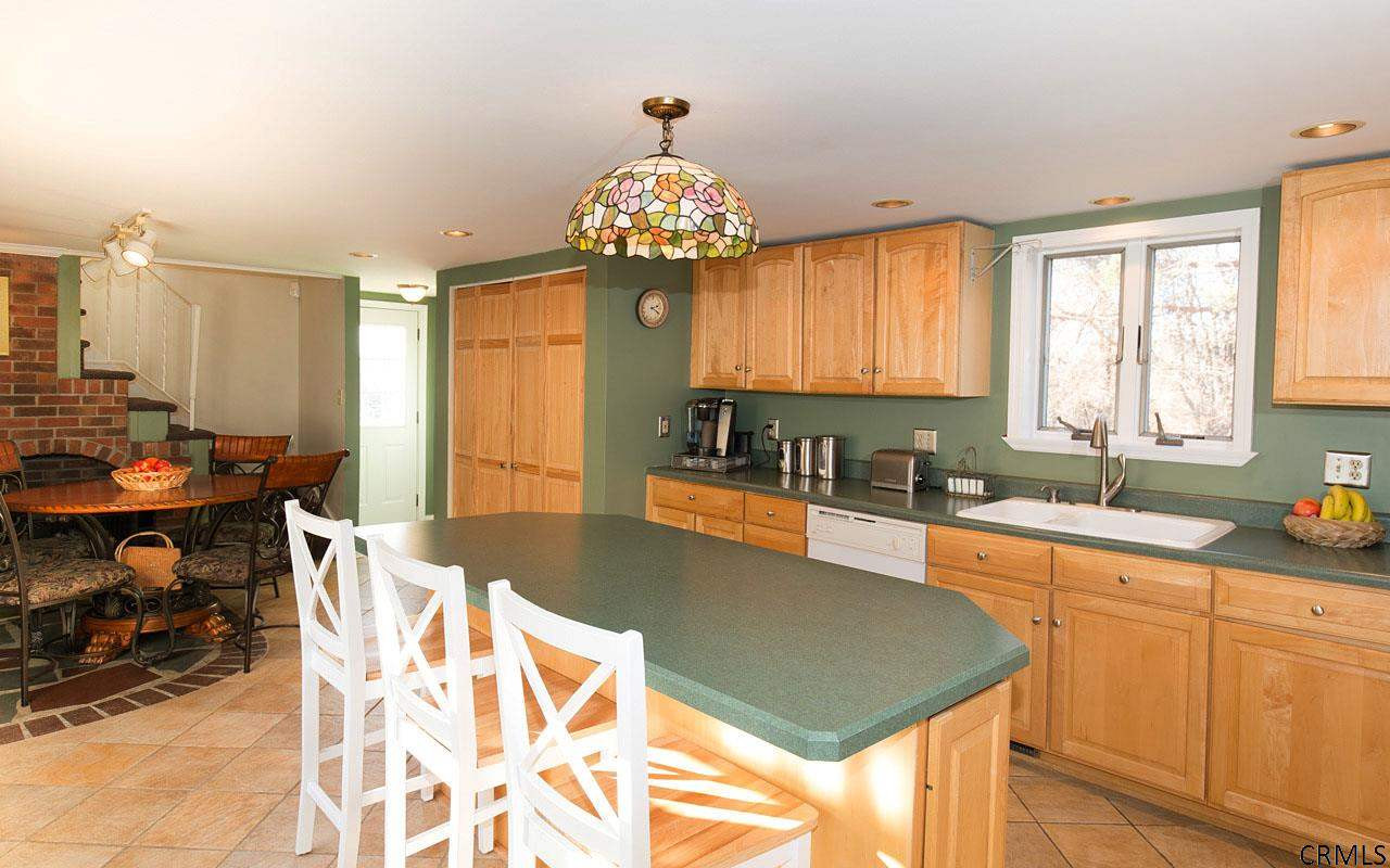 558 Albany Shaker Road Colonie, NY 12211 - Photo 9 of 25 Photo 9