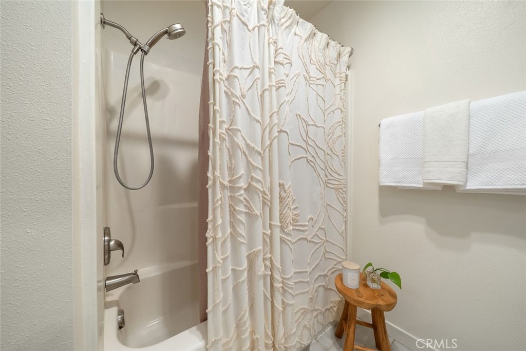 126 Flag Way, Unit B Paso Robles, CA 93446 - Photo 23 of 38