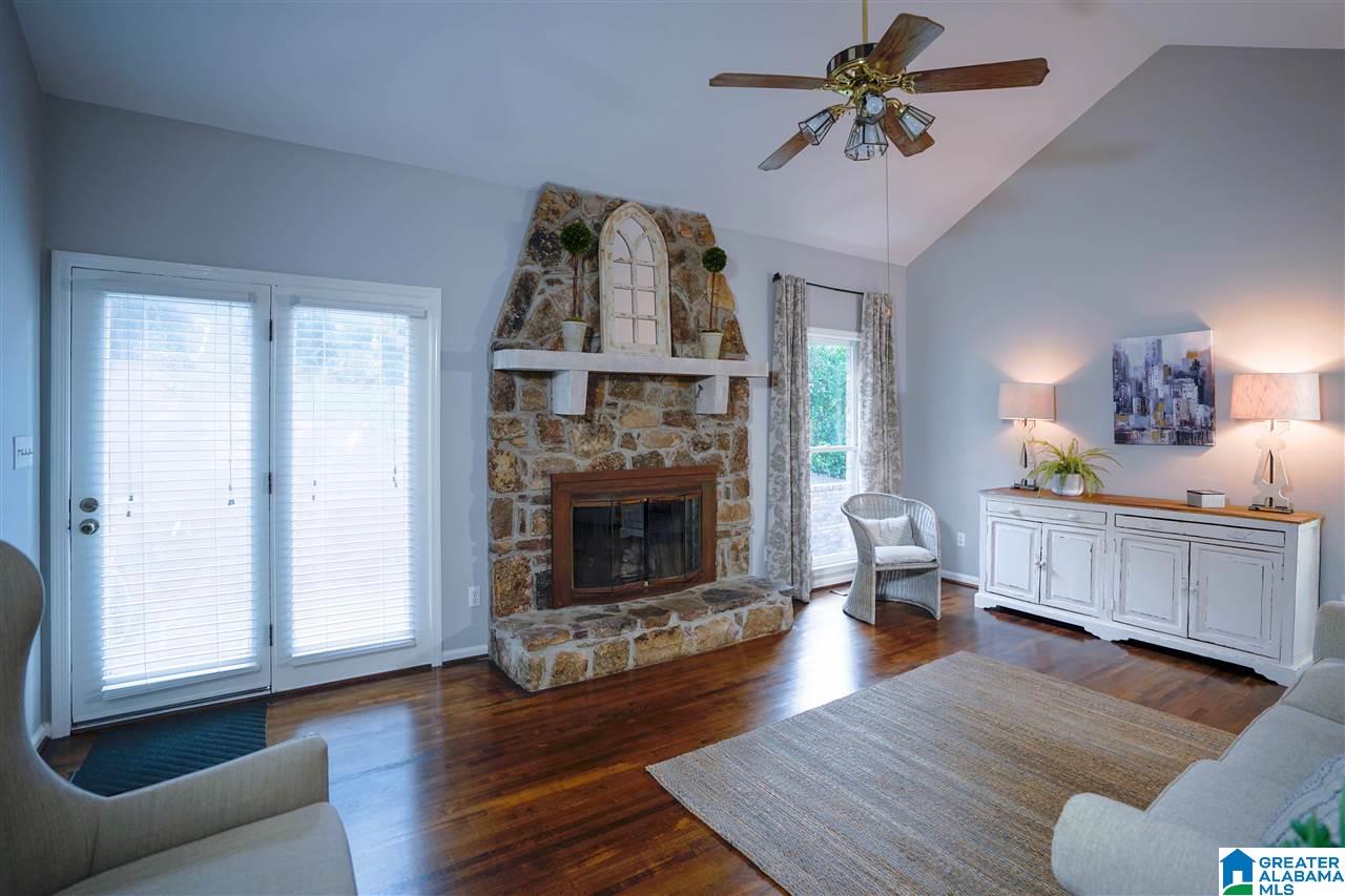 884 Mountain Ridge Drive Birmingham, AL 35209 - Photo 9 of 28