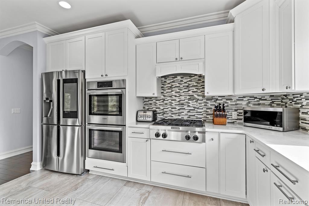 1450 West Maple Road Milford, MI 48381 - Photo 10 of 50