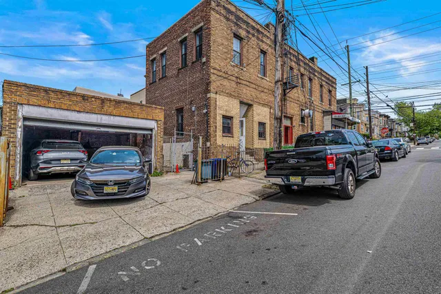 a car parked in front of a building