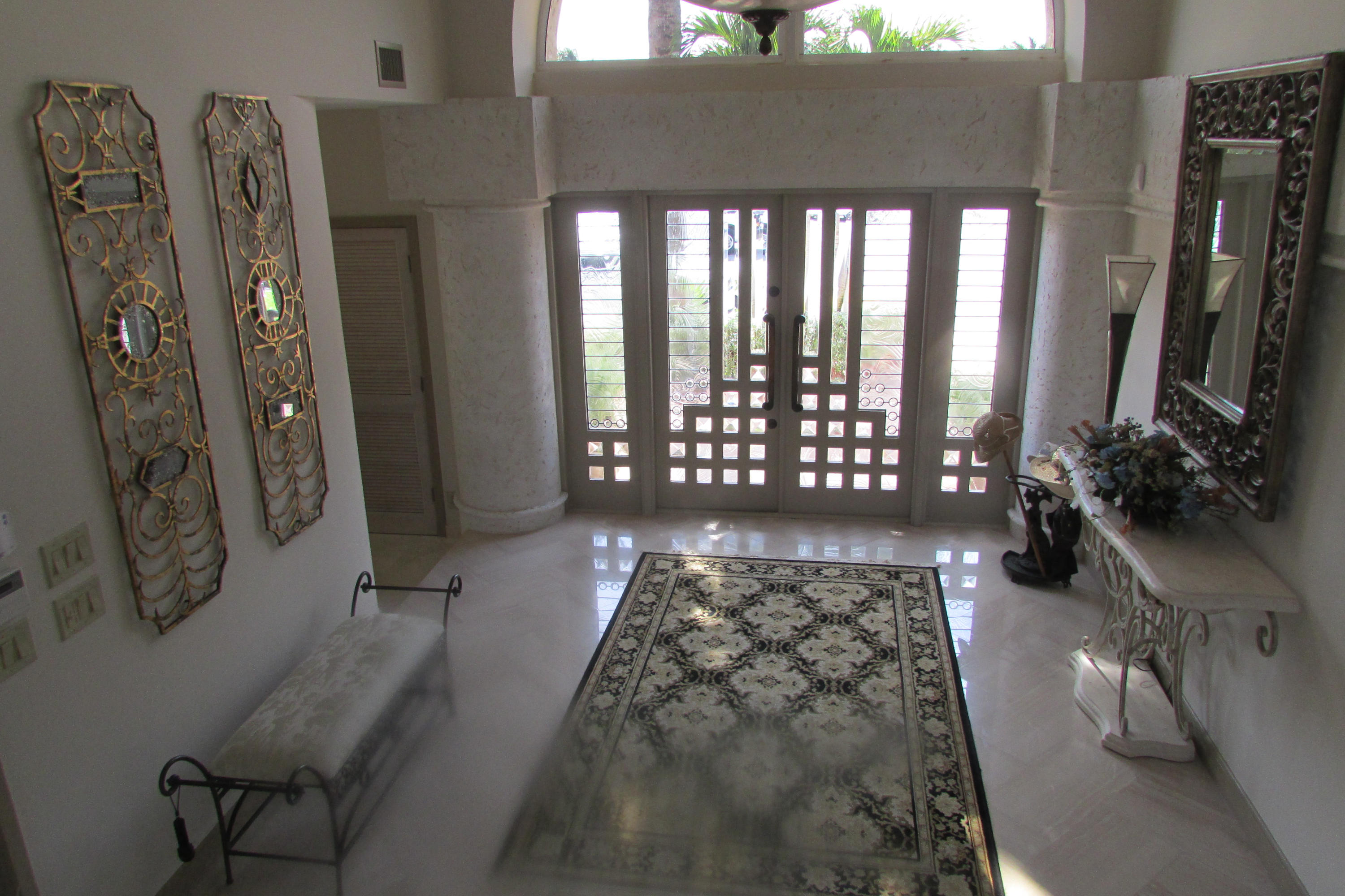891 Northeast 78th Street Boca Raton, FL 33487 - Photo 9 of 35 Foyer