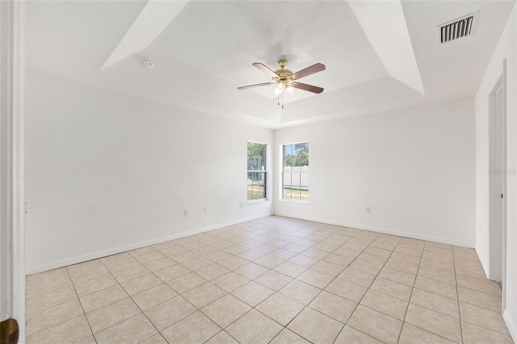 15434 Southwest 23rd Court Road Ocala, FL 34473 - Photo 23 of 41 a view of an empty room and window