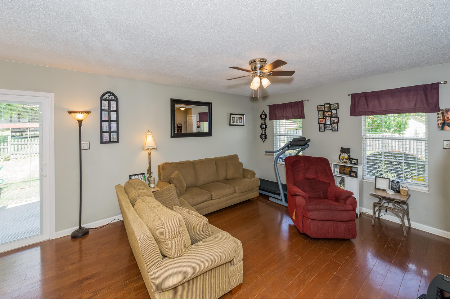 519 Bellwether Way Powell, TN 37849 - Photo 8 of 20 HOB_9377-Edit