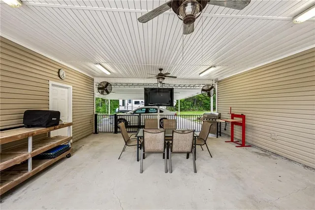 $700,000 | 20049 Fairhaven Road, Covington, LA 70435