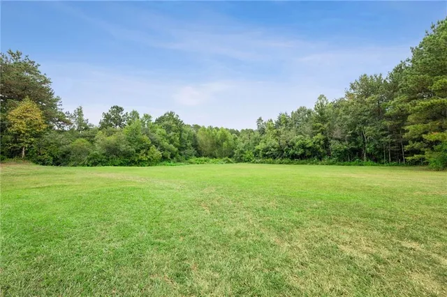 $700,000 | 20049 Fairhaven Road, Covington, LA 70435