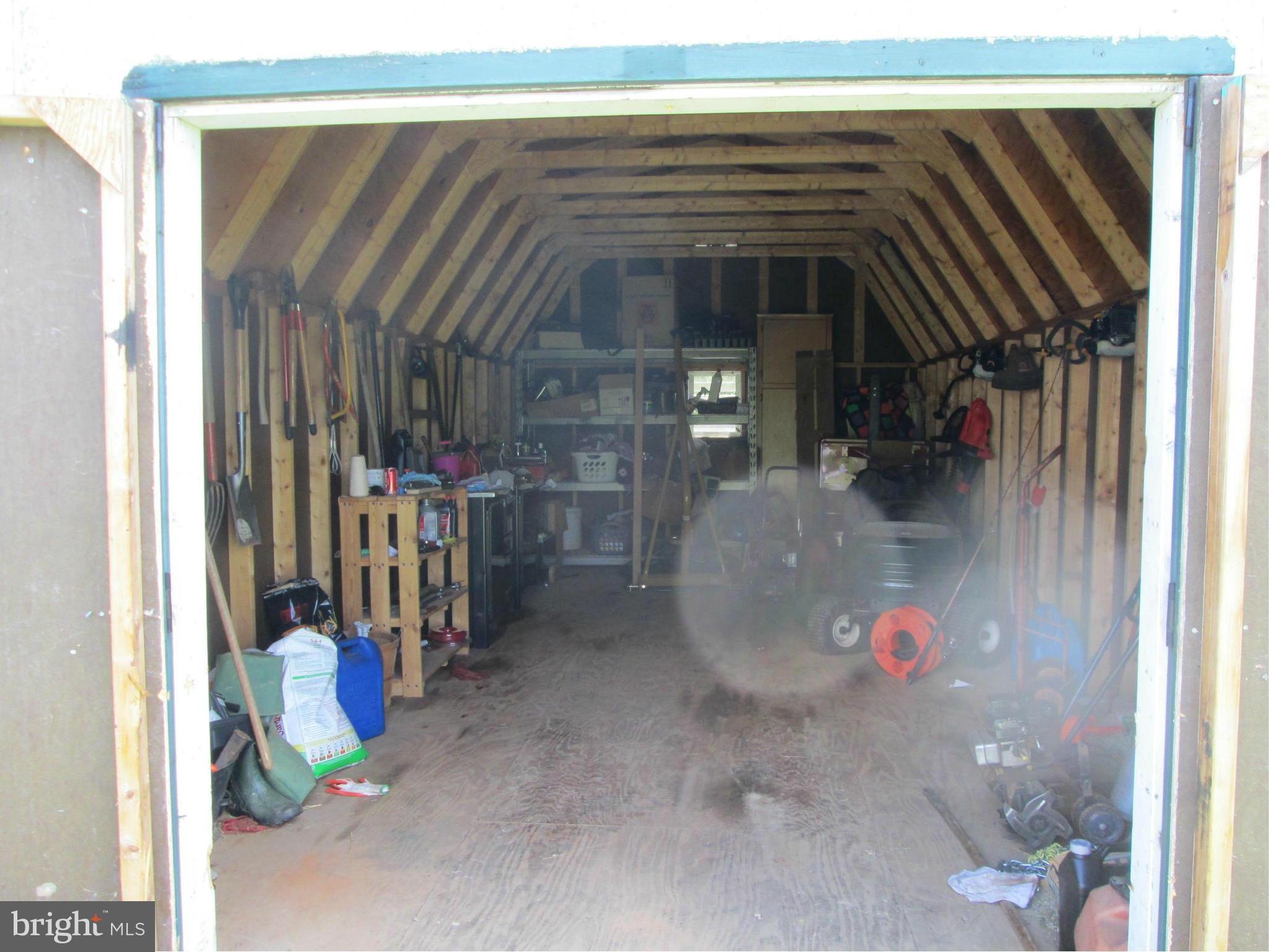 31440 Old Plank Road Locust Grove, VA 22508 - Photo 24 of 30 View inside one building-both are the same size