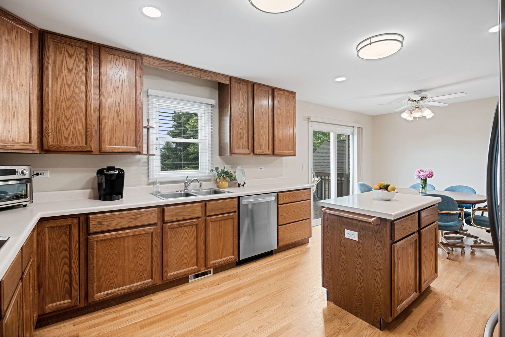 145 Barnes Road Elgin, IL 60124 - Photo 29 of 45 a kitchen with a stove and a sink