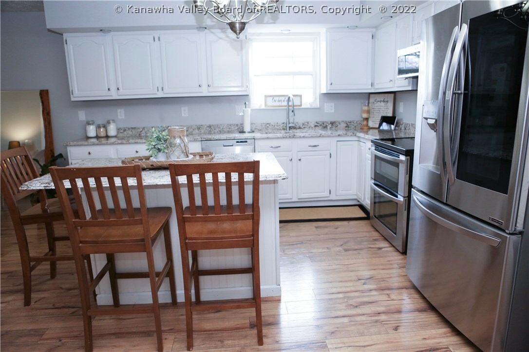 543 Mcclung Road Hurricane, WV 25526 - Photo 9 of 21 Gallery Image 9