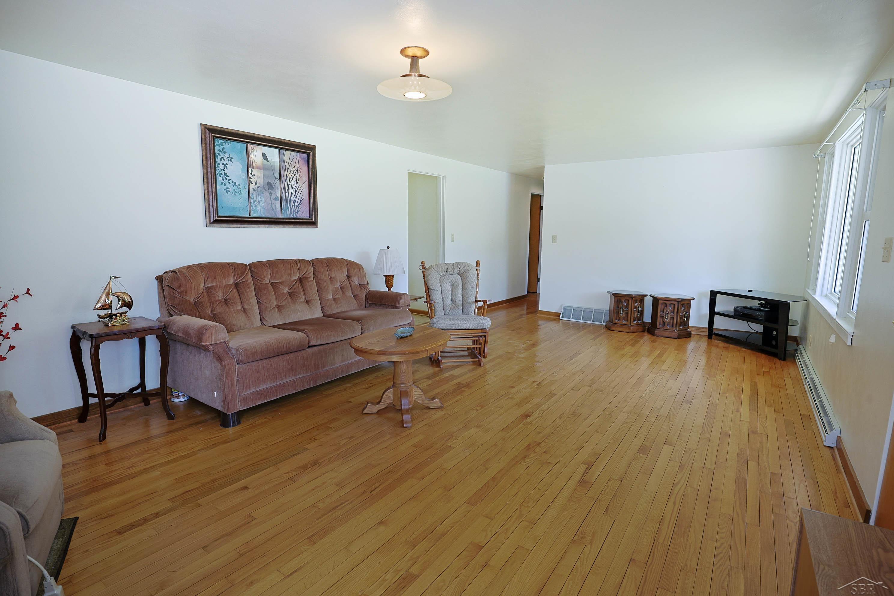 1944 West Midland Road Auburn, MI 48611 - Photo 16 of 27 50183584-def2667e-85b6-44d7-8ebd-0ccabde849fc.JPG