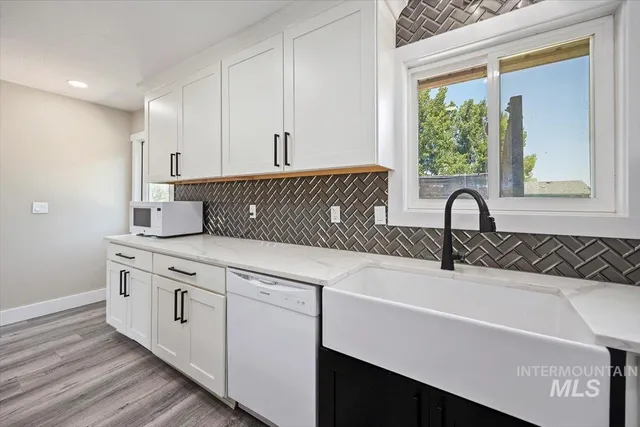 $348,000 | 616 Doris Avenue, Paul, ID 83347