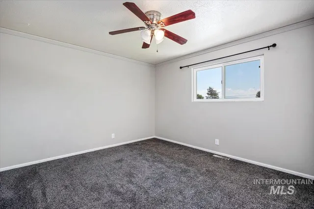 $348,000 | 616 Doris Avenue, Paul, ID 83347