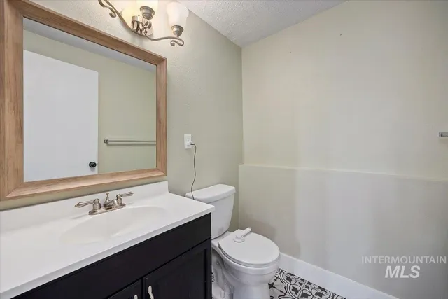 $348,000 | 616 Doris Avenue, Paul, ID 83347