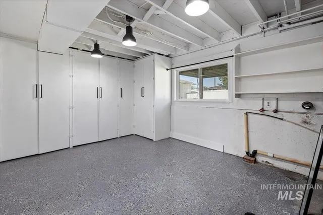 $348,000 | 616 Doris Avenue, Paul, ID 83347