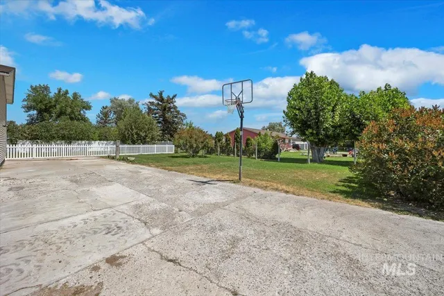 $348,000 | 616 Doris Avenue, Paul, ID 83347