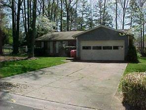 6641 Saddle Point Road Charlotte, NC 28212 - Photo 2 of 8 Gallery Image 2