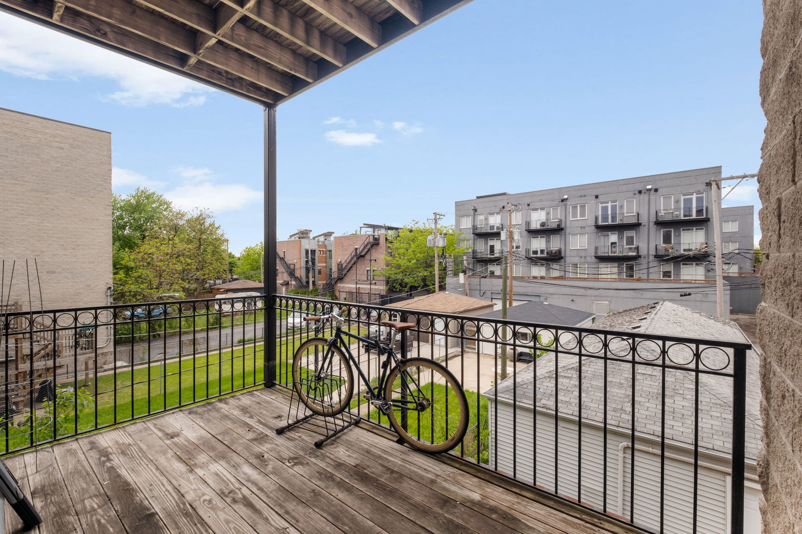2212 West Monroe Street, Unit 2W Chicago, IL 60612 - Photo 12 of 16