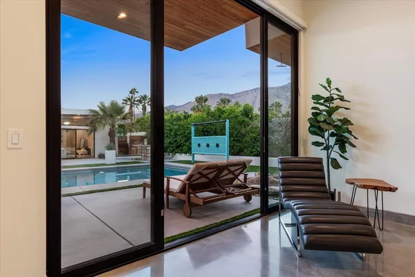 $30,000 | 524 East Miraleste Court, Palm Springs, CA 92262