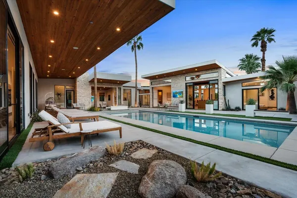 $30,000 | 524 East Miraleste Court, Palm Springs, CA 92262