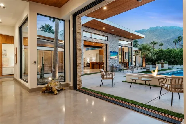 $30,000 | 524 East Miraleste Court, Palm Springs, CA 92262