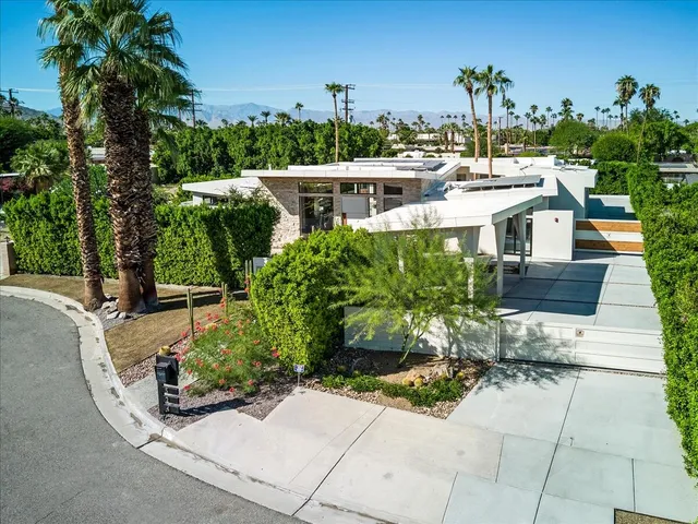 $30,000 | 524 East Miraleste Court, Palm Springs, CA 92262