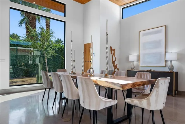 $30,000 | 524 East Miraleste Court, Palm Springs, CA 92262