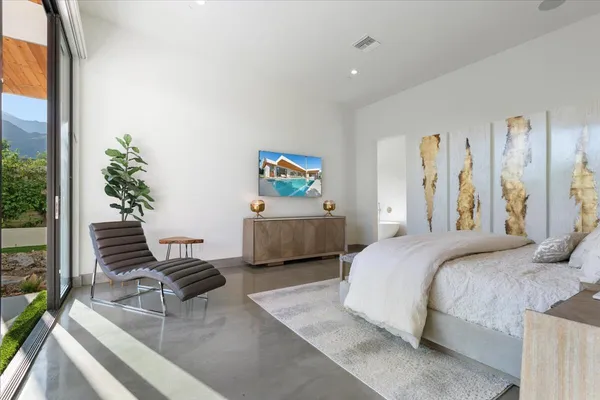 $30,000 | 524 East Miraleste Court, Palm Springs, CA 92262