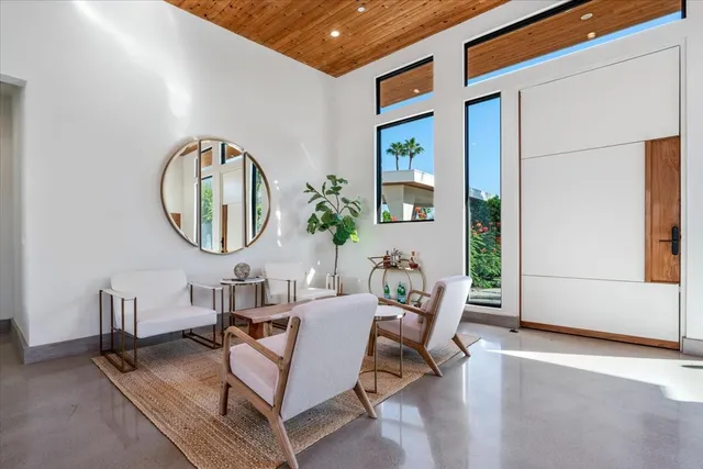 $30,000 | 524 East Miraleste Court, Palm Springs, CA 92262