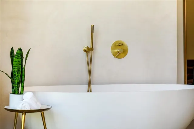 $30,000 | 524 East Miraleste Court, Palm Springs, CA 92262