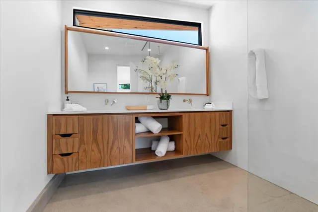 $30,000 | 524 East Miraleste Court, Palm Springs, CA 92262