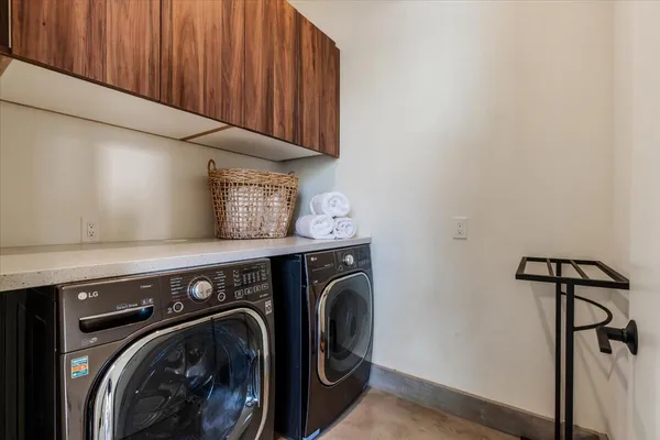 $30,000 | 524 East Miraleste Court, Palm Springs, CA 92262