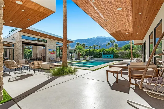 $30,000 | 524 East Miraleste Court, Palm Springs, CA 92262